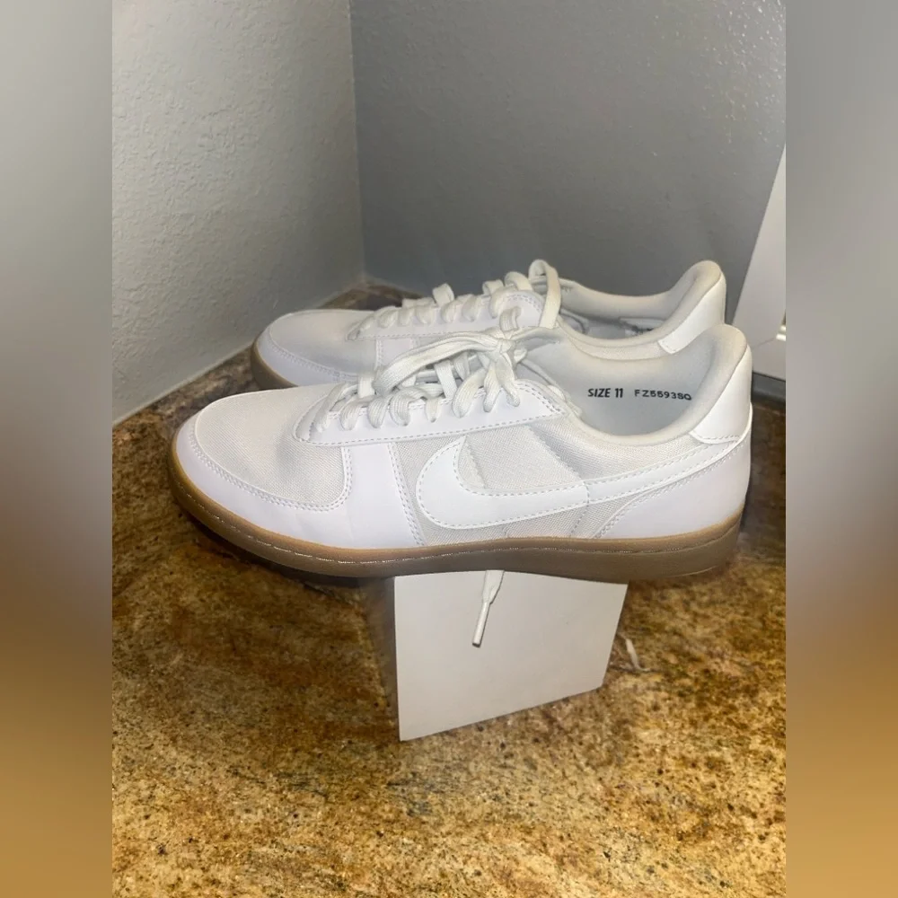Women's Nike Field General Sneaker (Women) 11 Good used condition sneaker - Picture 5 of 7